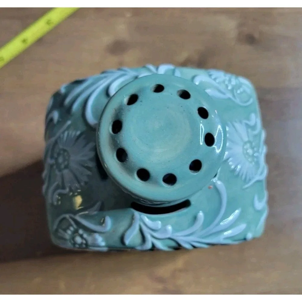 Vintage Greenleaf Home Aroma Decor Ceramic Fragrance‎ Diffuser in Sage Green